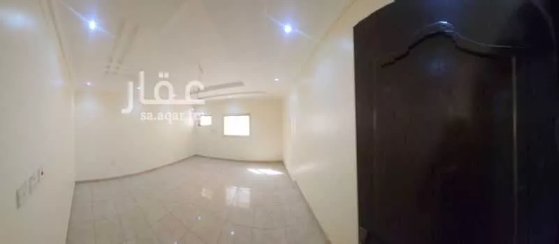 6 bedroom apartment in Al Hamdaniyah 11