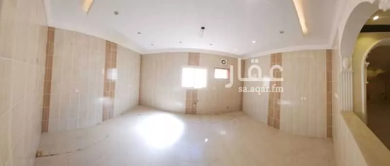 6 bedroom apartment in Al Hamdaniyah 9