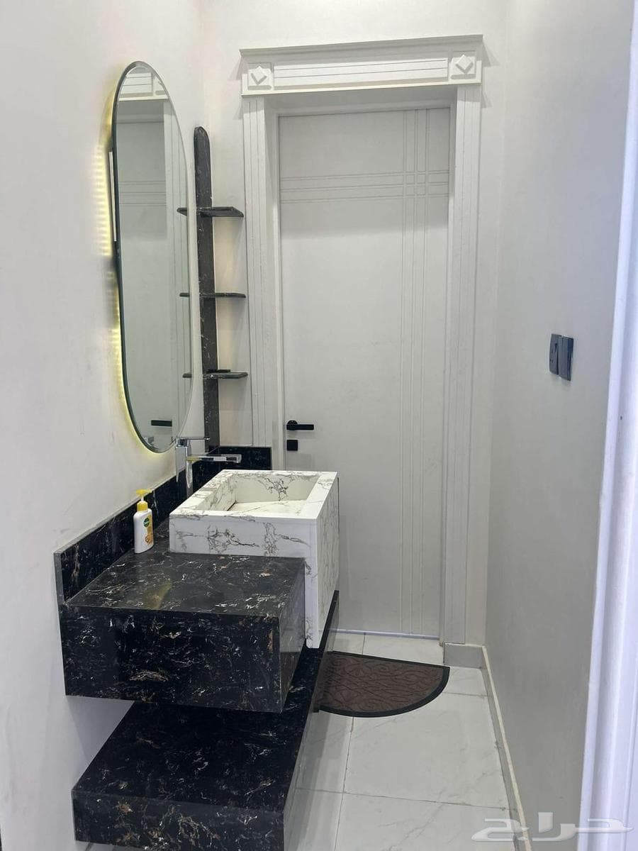 4 bedroom apartment in Al Janadriyah 8