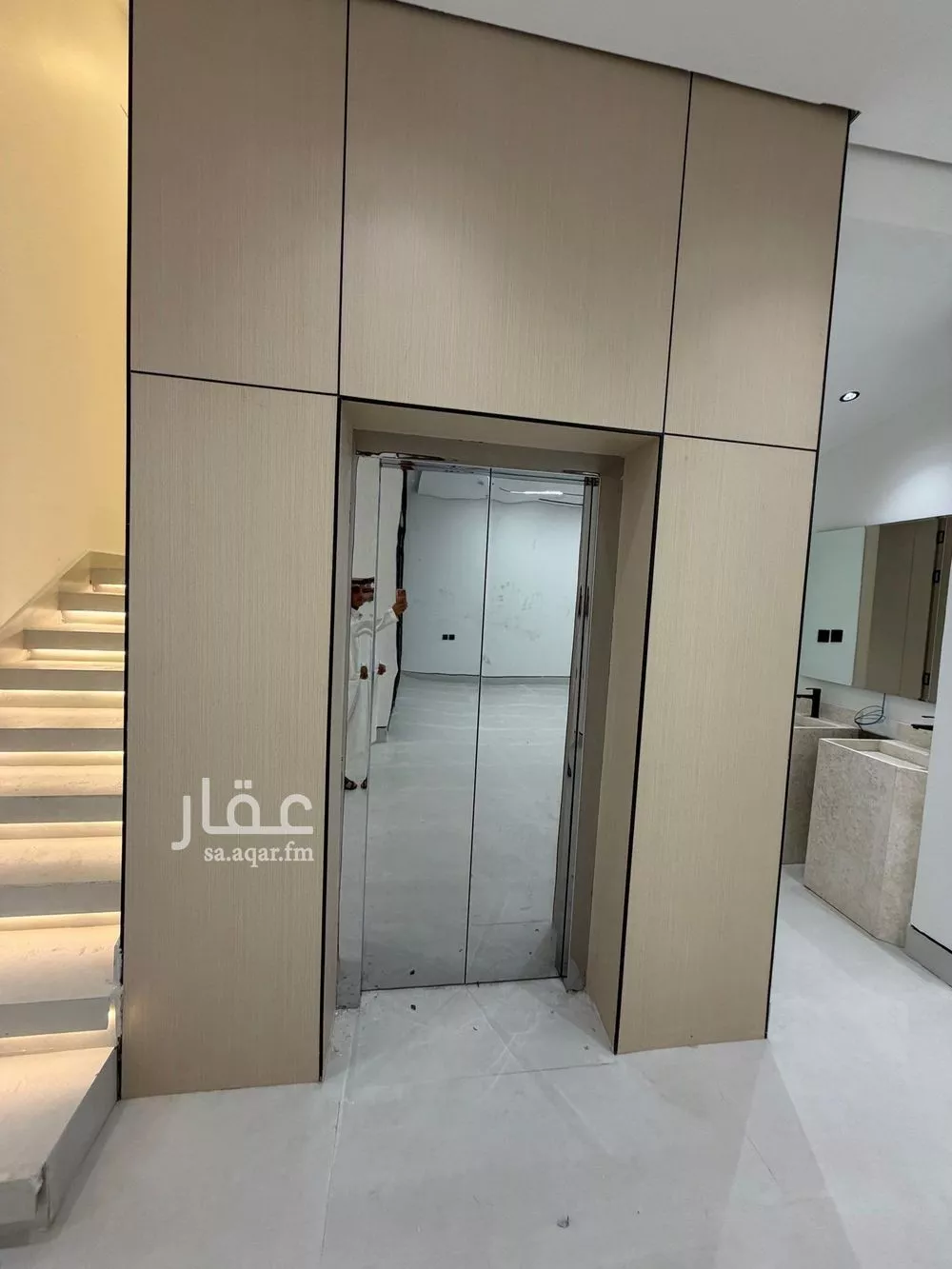 فيلا 6 غرف في النرجس 2