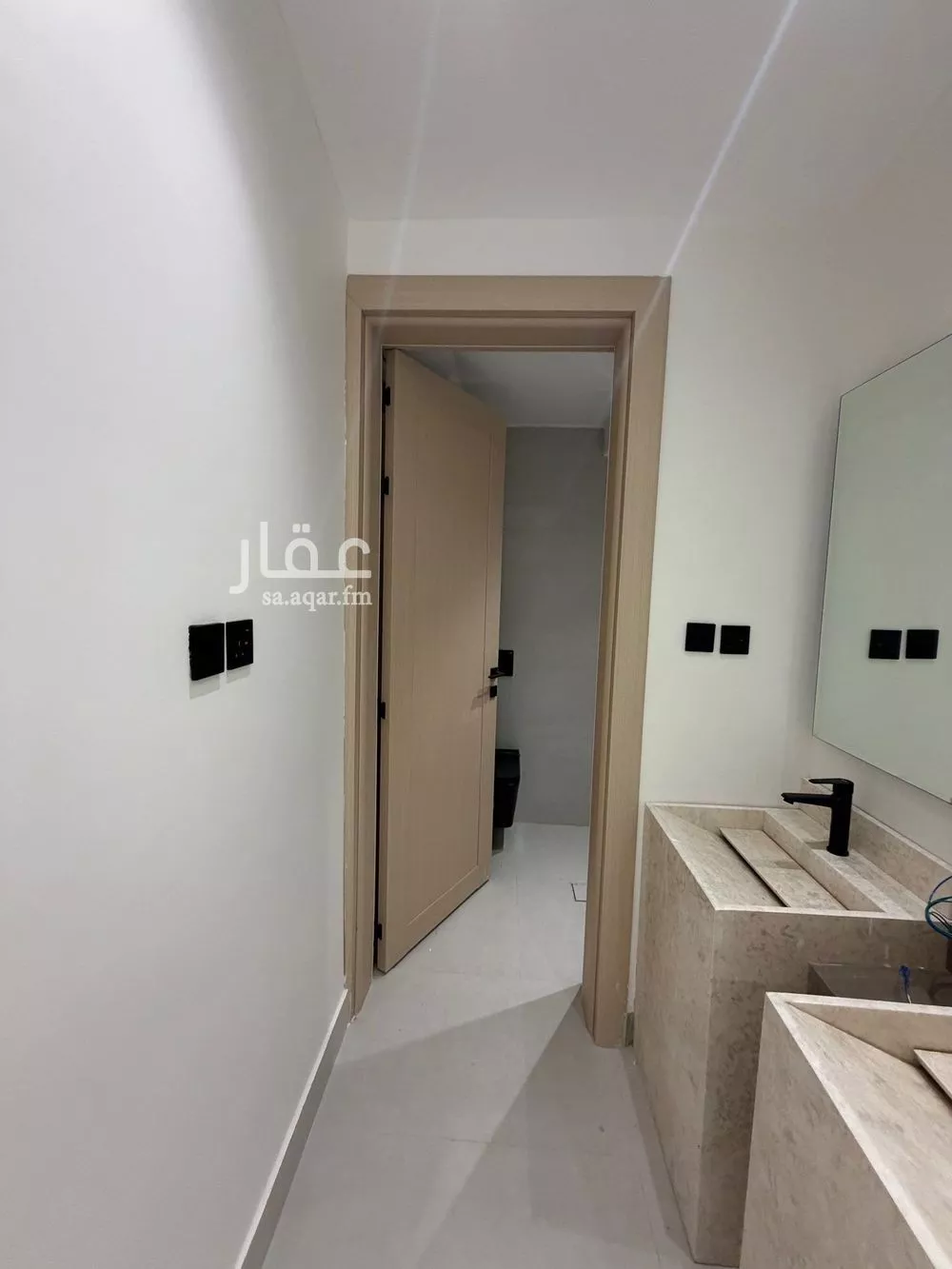 فيلا 6 غرف في النرجس 12