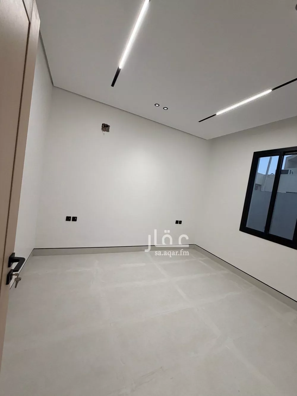 فيلا 6 غرف في النرجس 18