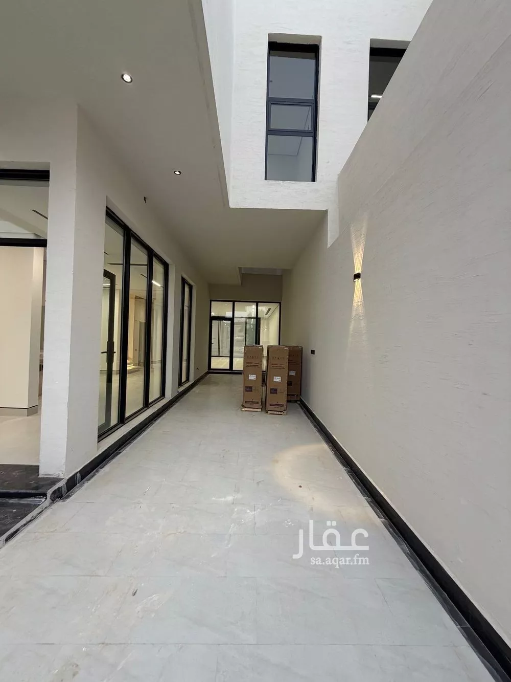 فيلا 6 غرف في النرجس 8