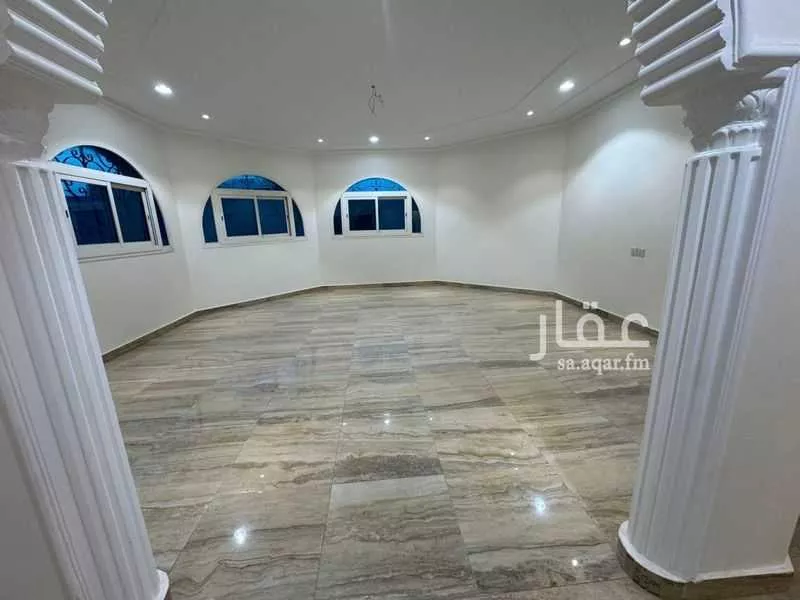3 bedroom floor in Al Rabwa 3