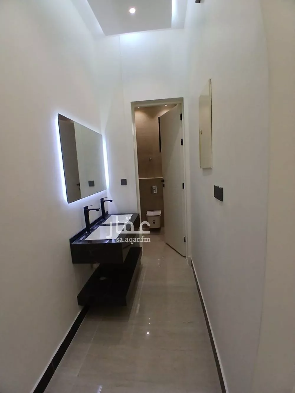 1 bedroom apartment in Dhahrat Laban 2