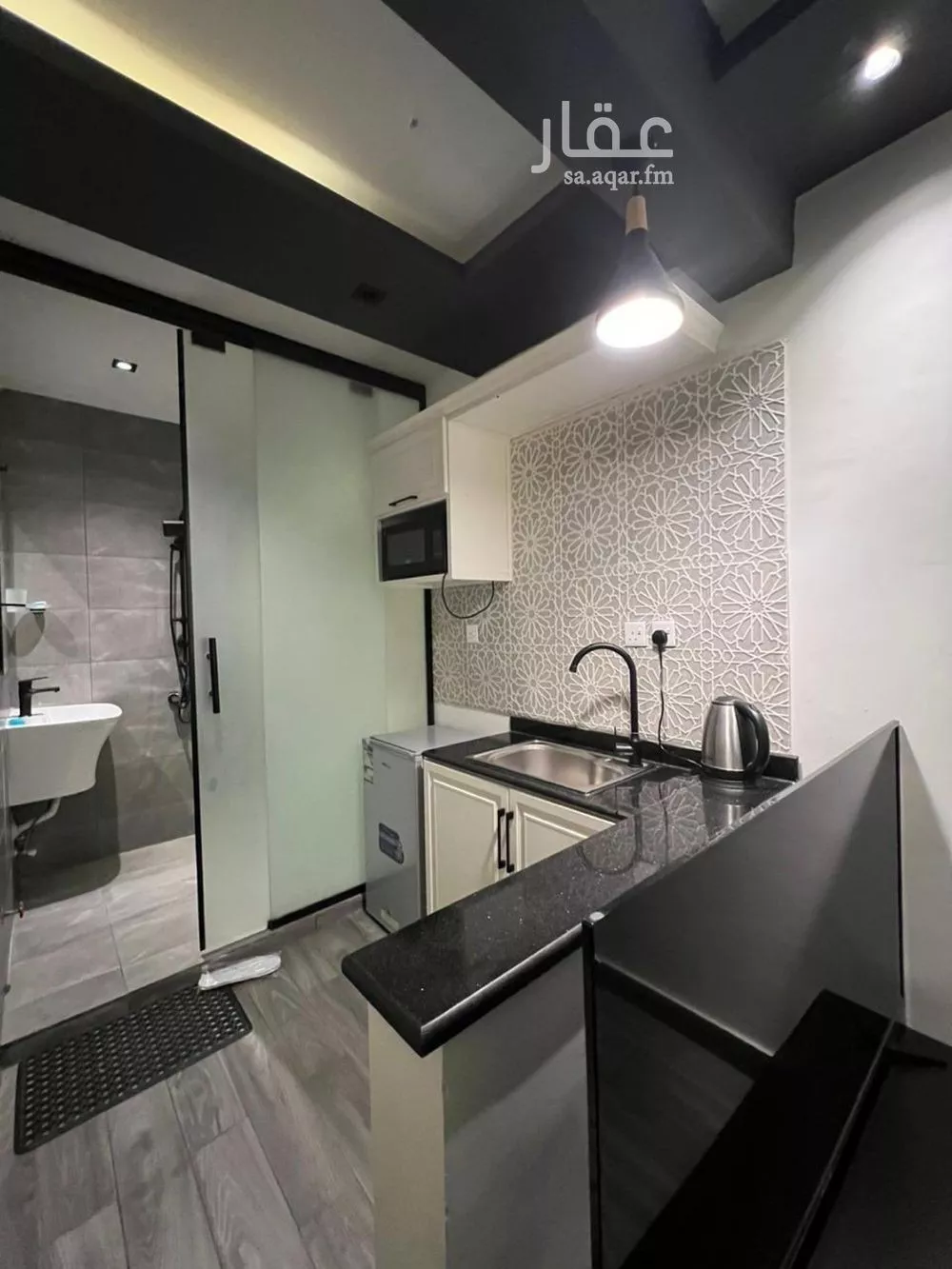 شقة 1 غرف في النخيل 4