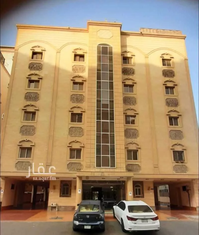 شقة 4 غرف في الواحة 1