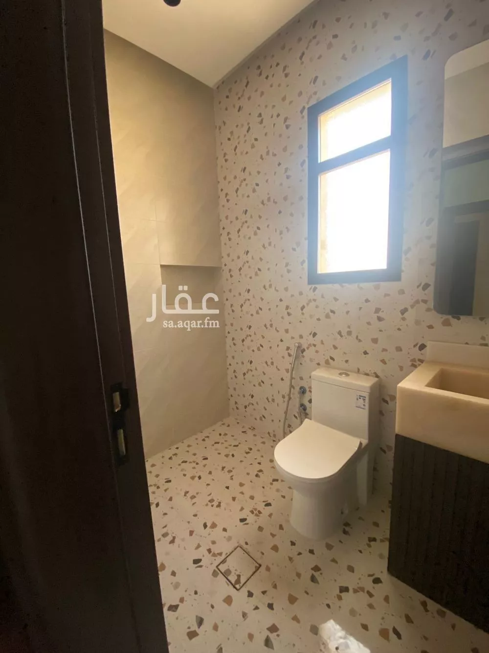 شقة 1 غرف في البوادي 6