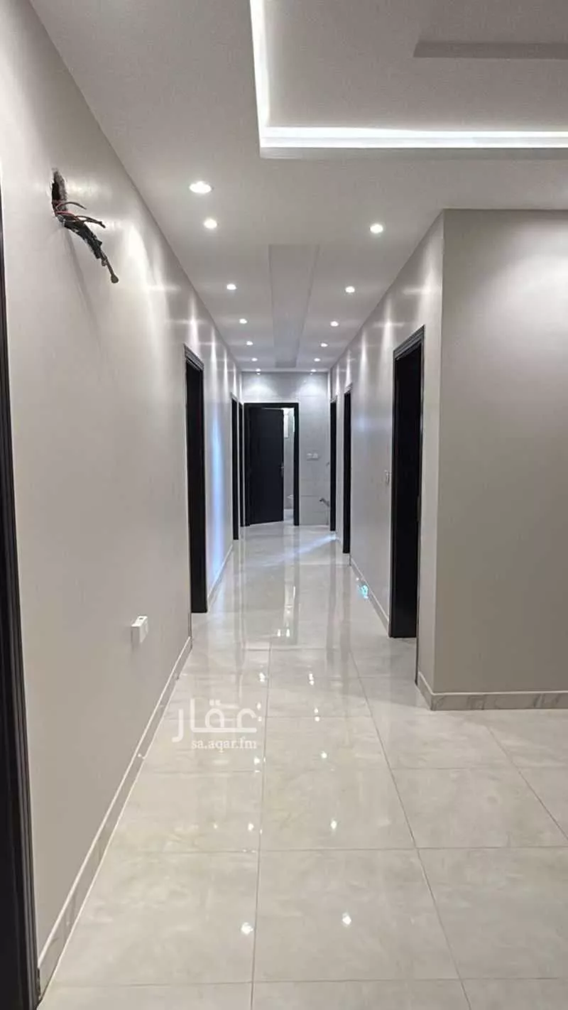 شقة 6 غرف في الأمير عبدالمجيد 2