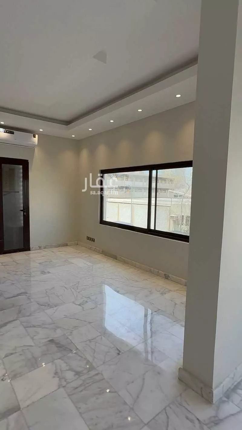 شقة 4 غرف في العزيزية 7