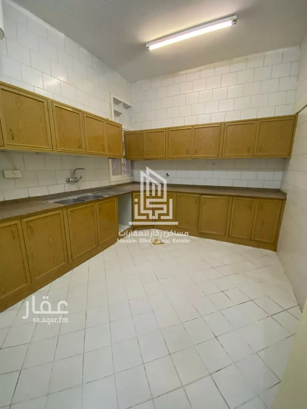 شقة 4 غرف في الروابي 9