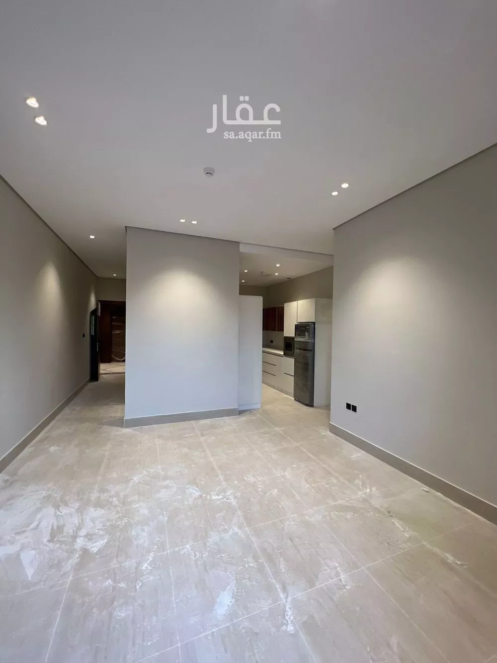 شقة 3 غرف في الرمال 1