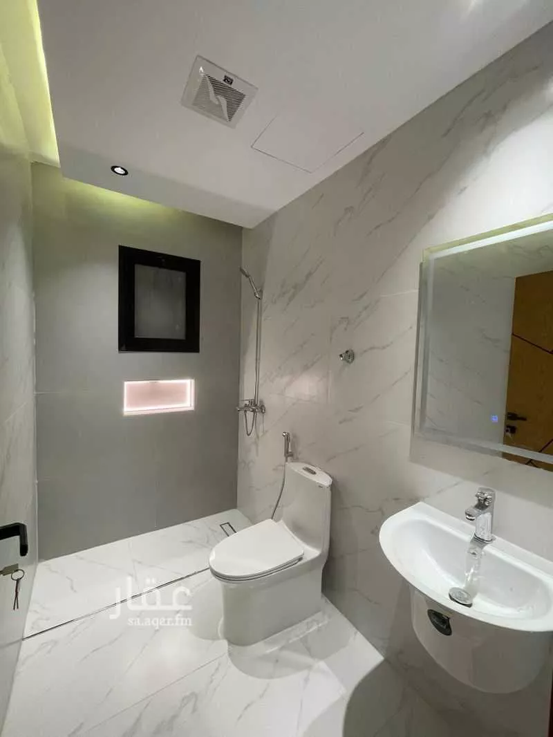 شقة 5 غرف في الروضة 7