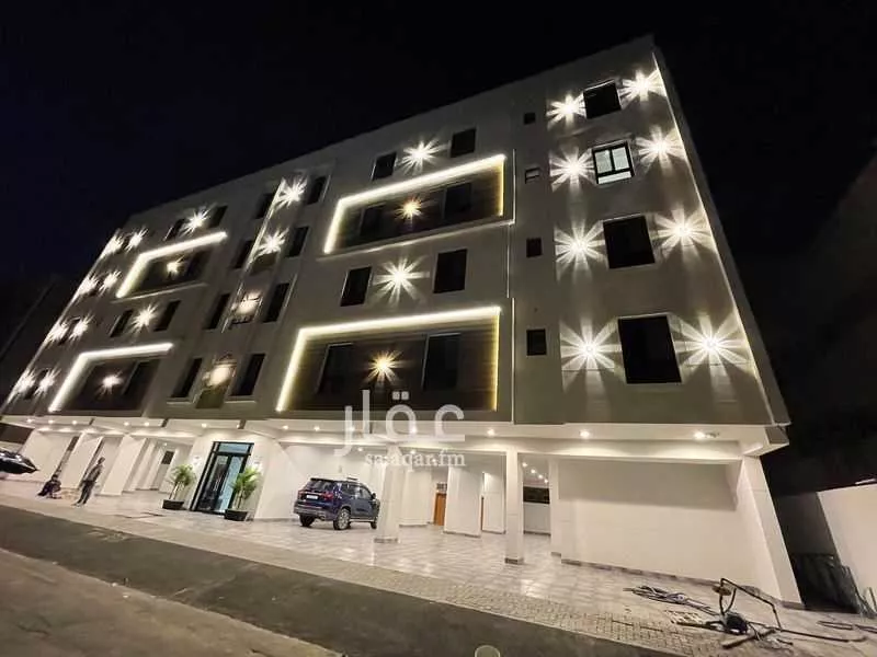 شقة 5 غرف في الروضة 8