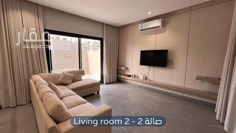 فيلا 3 غرف في العارض 19