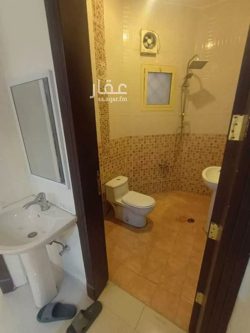 3 bedroom apartment in Al Wadi 6