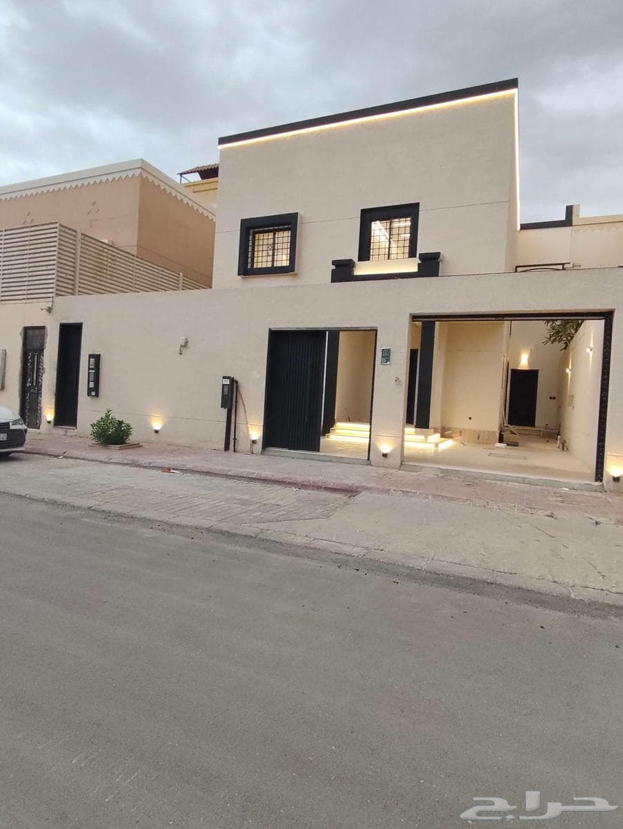 فيلا  في العوالي 2