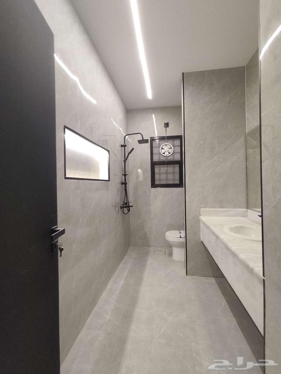 فيلا  في العوالي 26