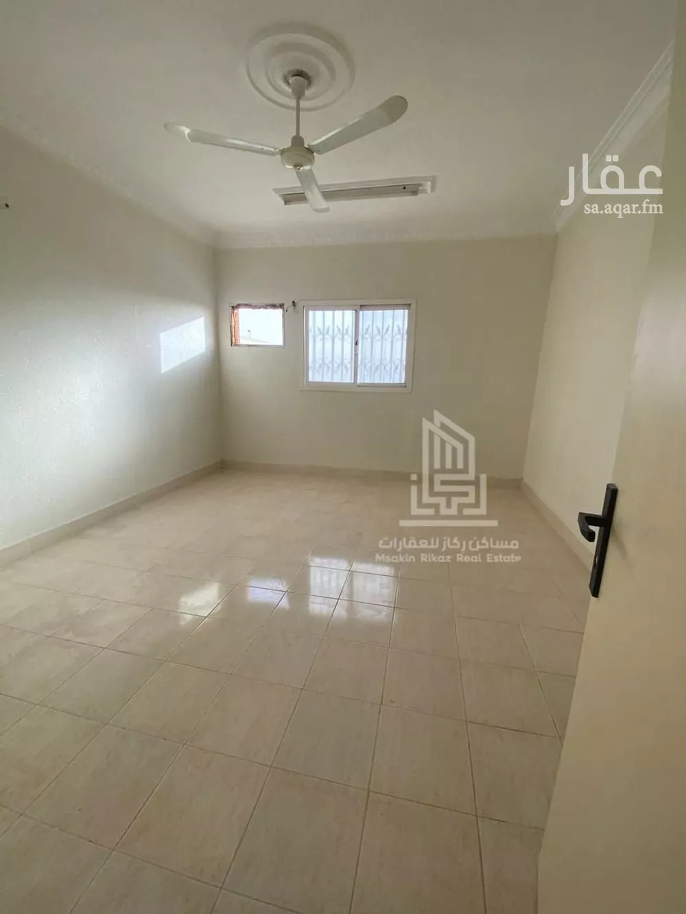 5 bedroom apartment in Al Salam 12