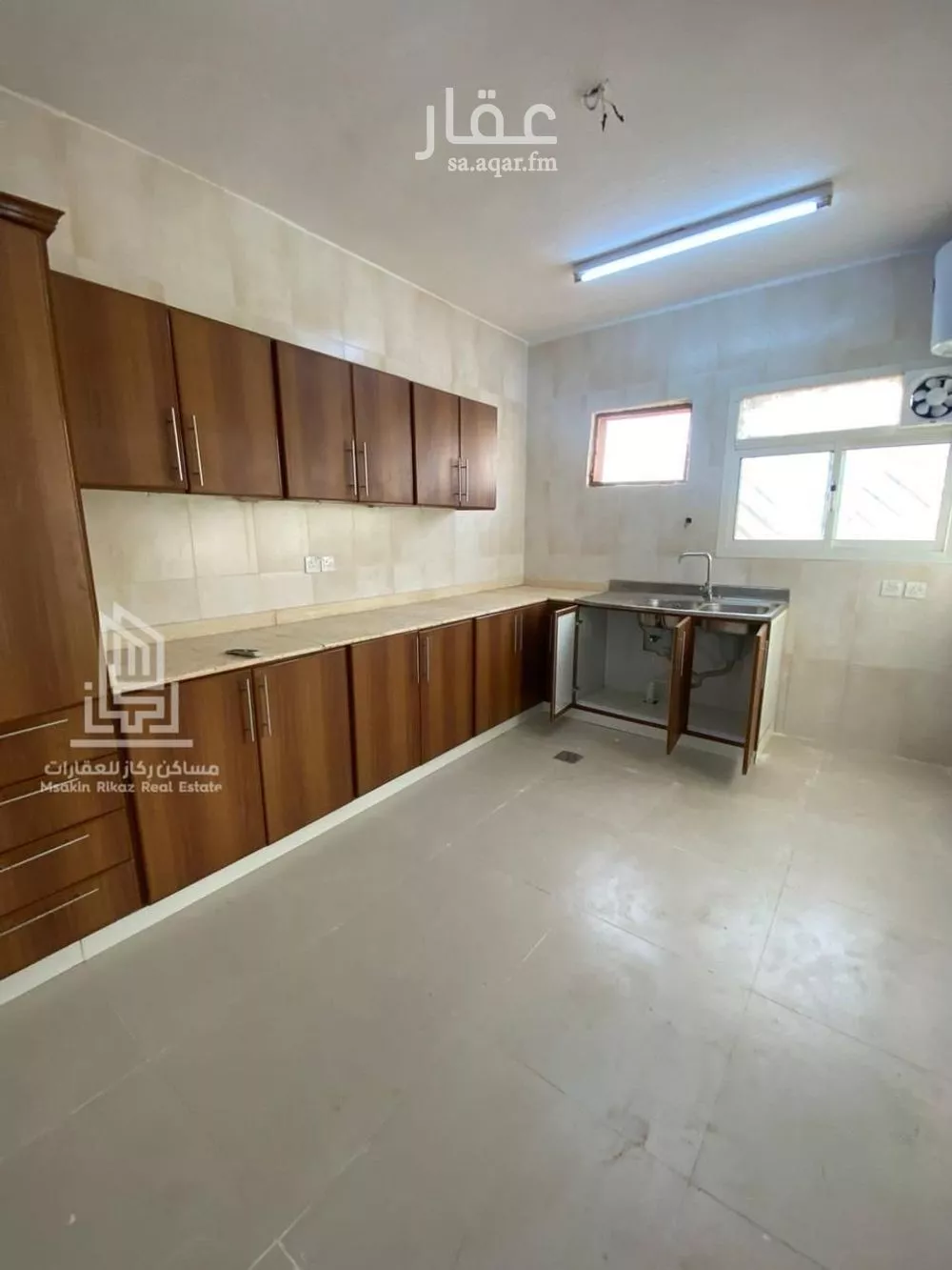 5 bedroom apartment in Al Salam 9