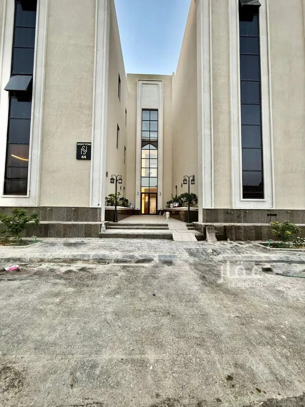 شقة 4 غرف في المهدية 5