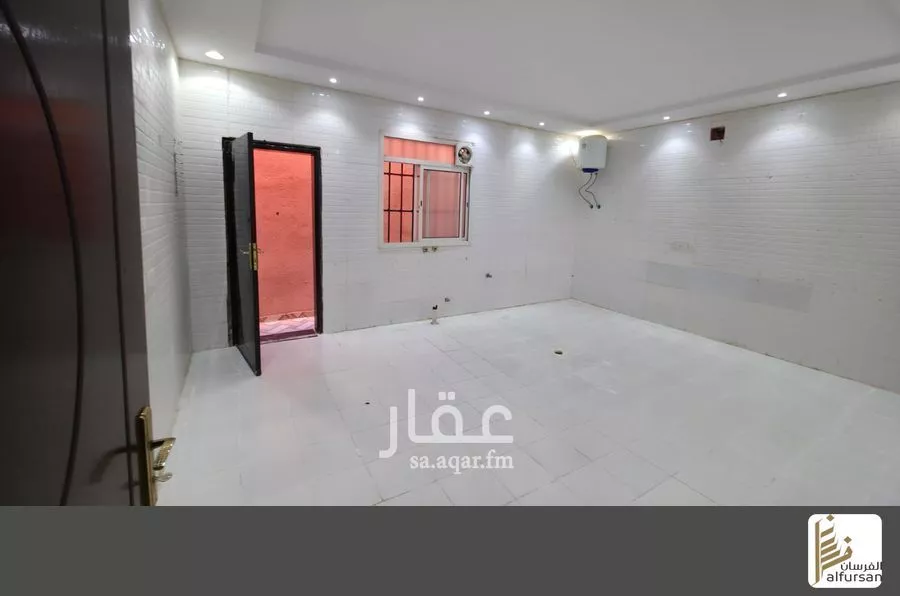 فيلا 8 غرف في طويق 2