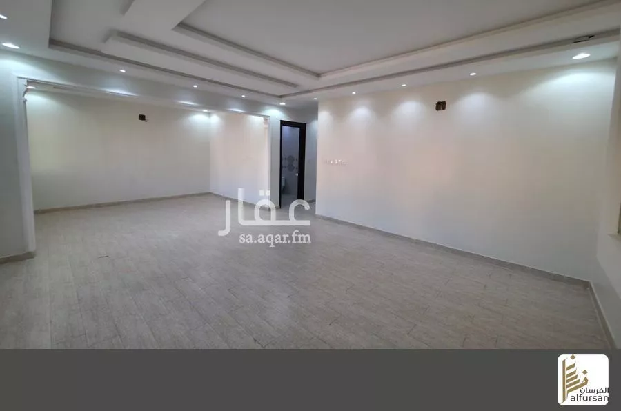 فيلا 8 غرف في طويق 14