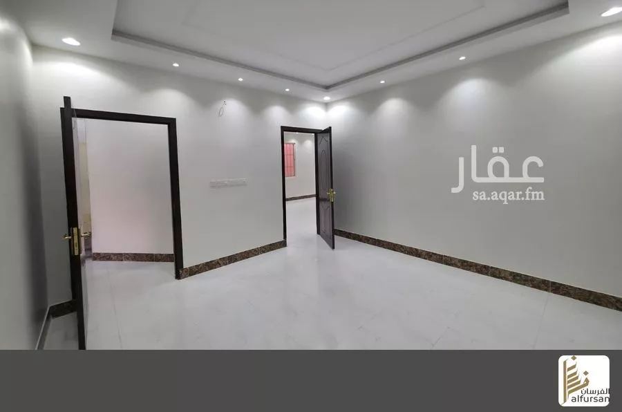 فيلا 8 غرف في طويق 5