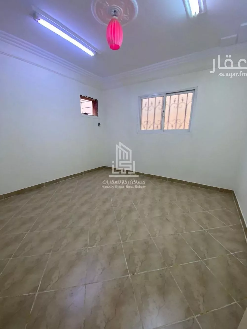 شقة 4 غرف في الروابي 11