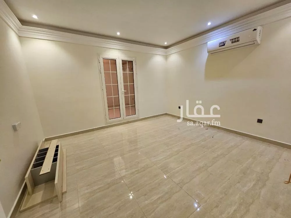 3 bedroom apartment in Al Malqa 19