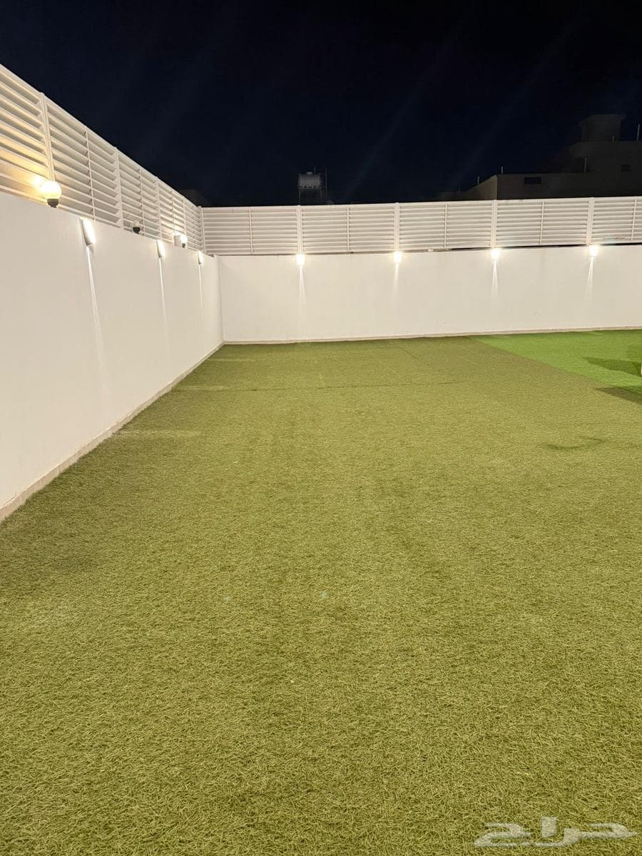 شقة 4 غرف في الريان 1