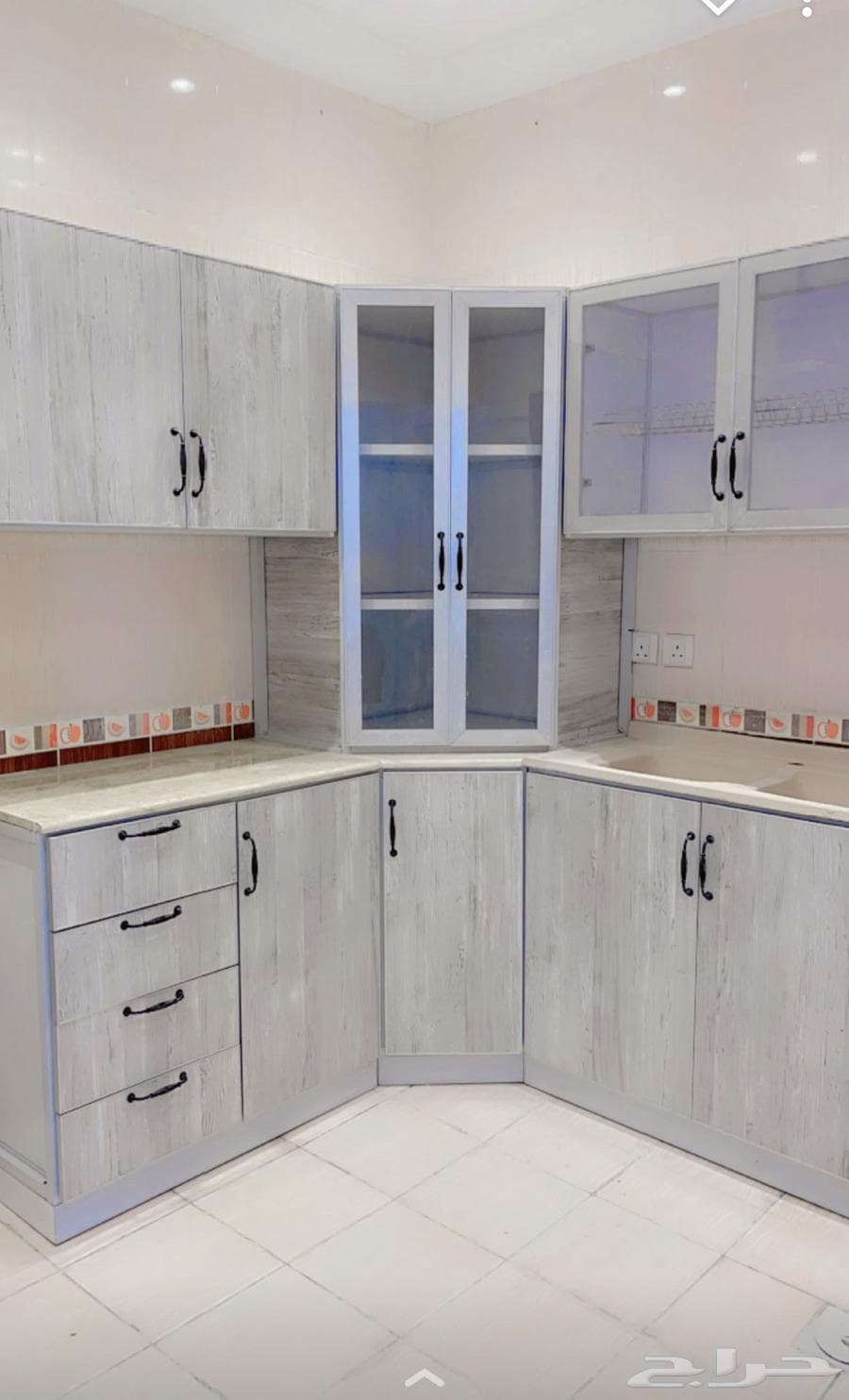 شقة 4 غرف في الريان 15