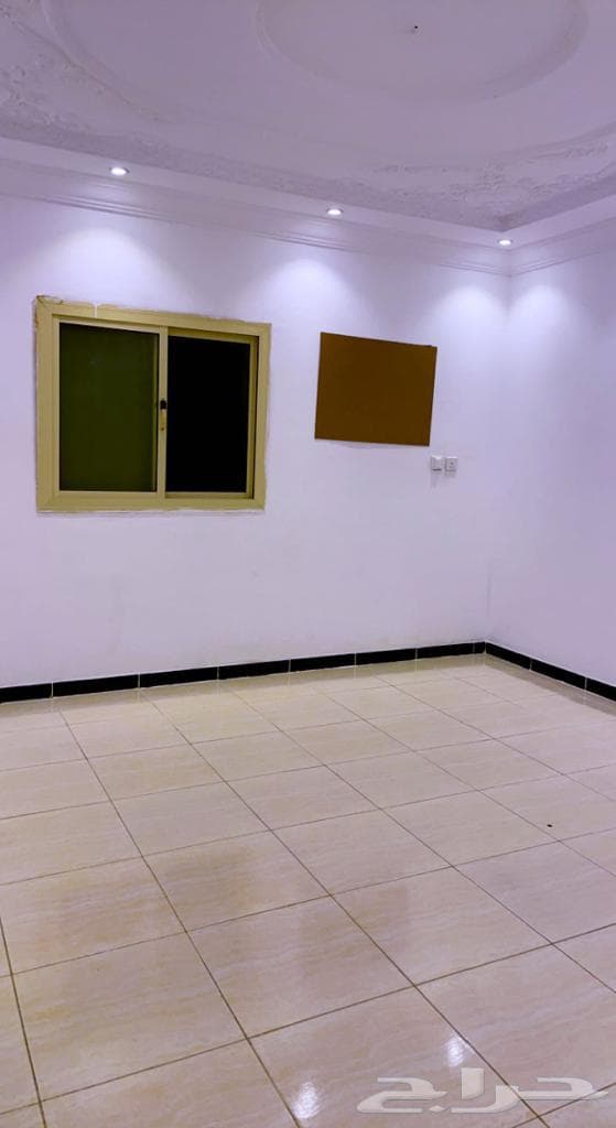 شقة 4 غرف في الريان 10