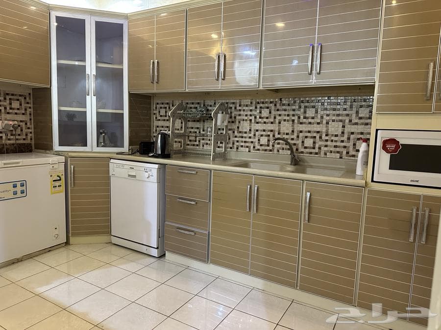 6 bedroom apartment in Al Wahah 2