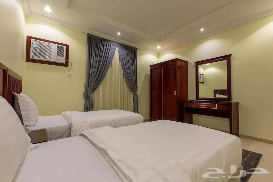 شقة 2 غرف في الروابي 4