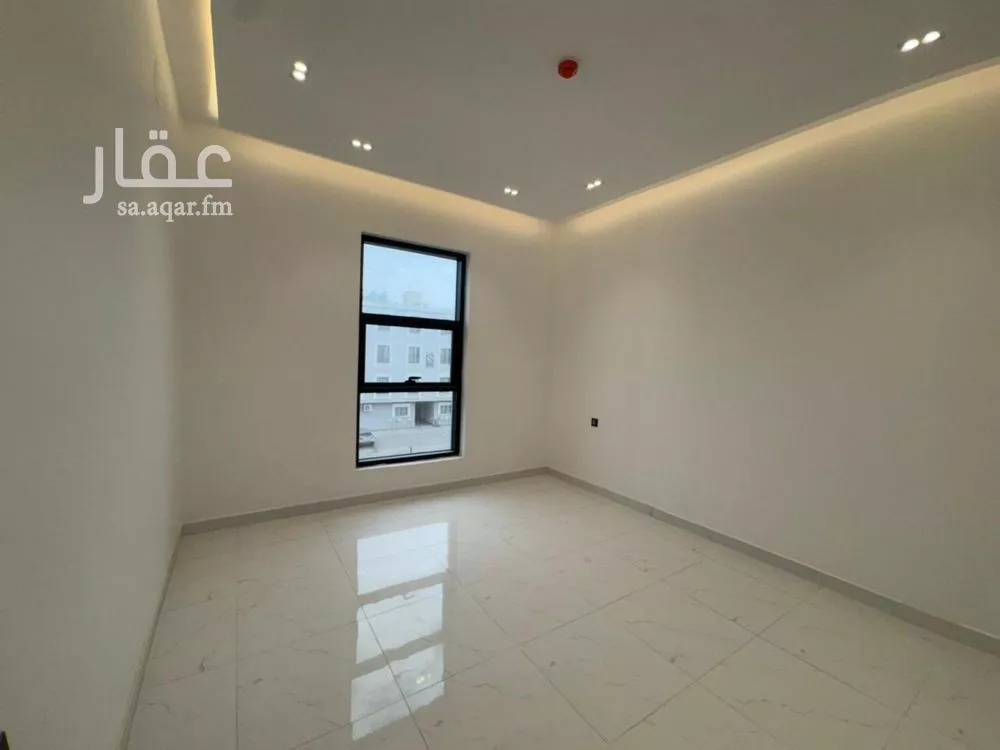 شقة 3 غرف في العريجاء الغربية 5