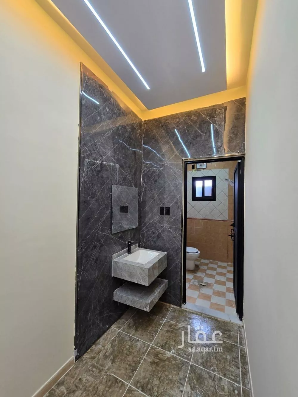 5 bedroom apartment in Taibah 2