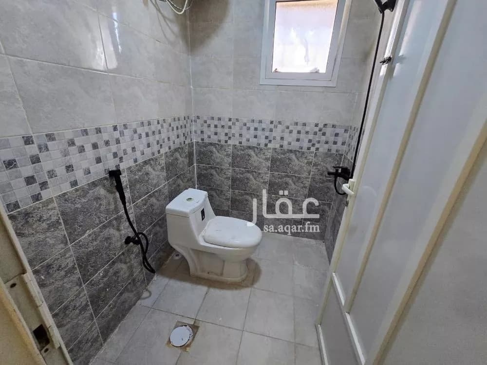5 bedroom apartment in Dahiat King Fahd 22