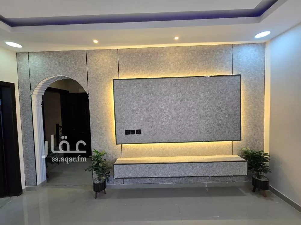 5 bedroom apartment in Dahiat King Fahd 23