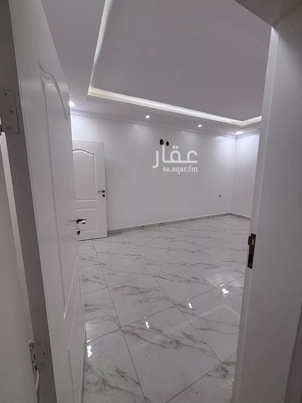 5 bedroom apartment in Ash Shulah 1