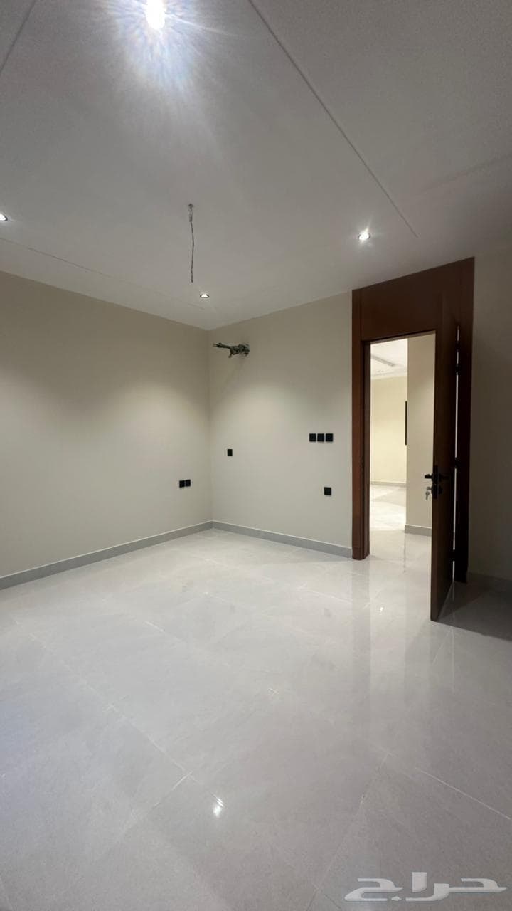 شقة 4 غرف في الصفا 7