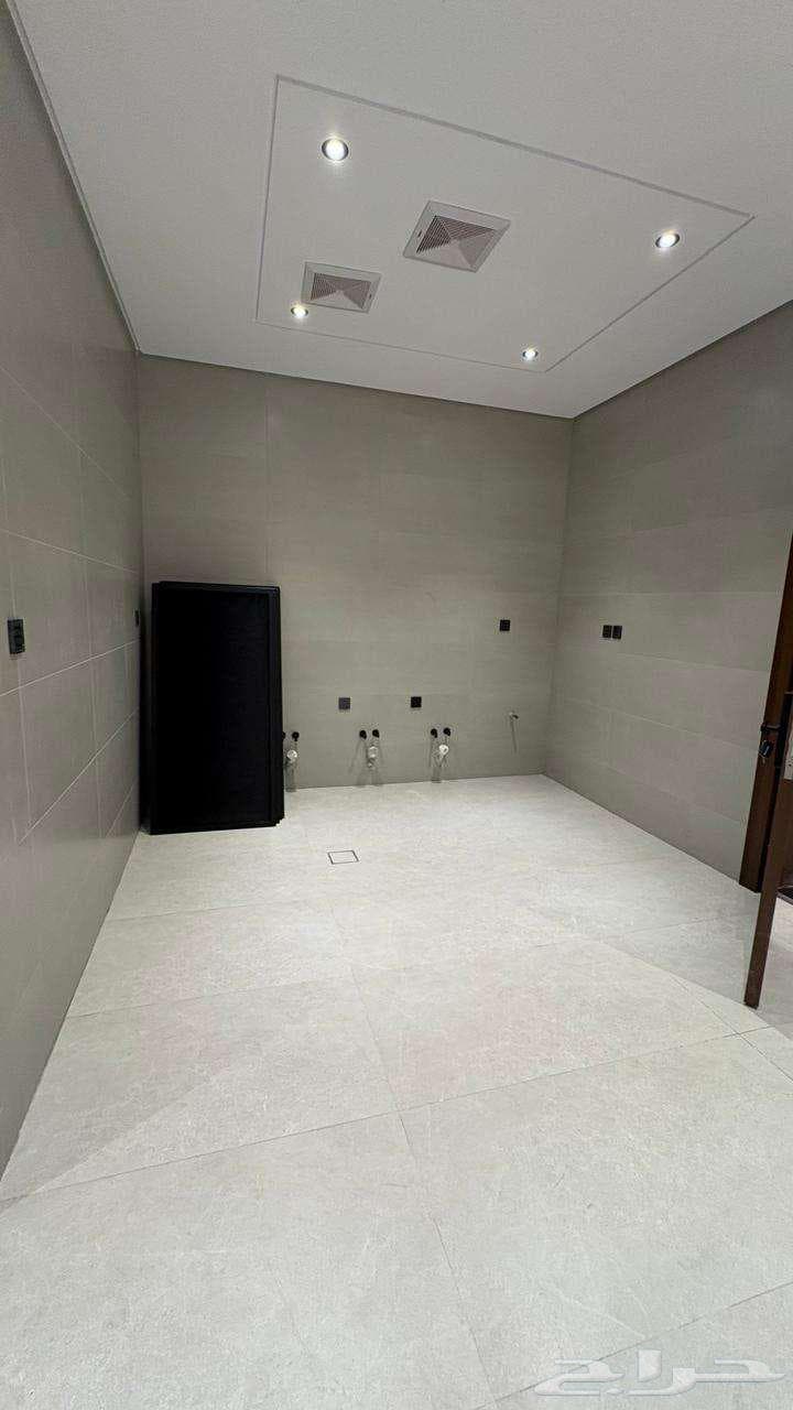 3 bedroom apartment in Al Rawdah 2