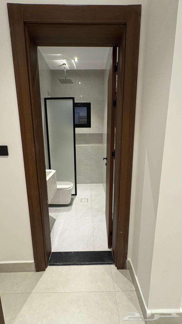 3 bedroom apartment in Al Rawdah 8