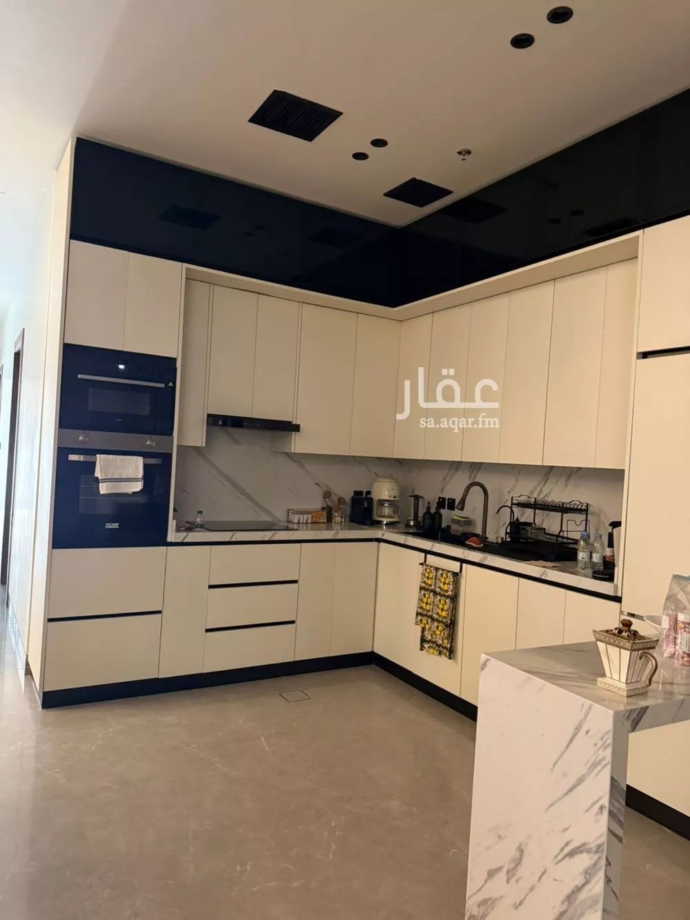 شقة 3 غرف في الملقا 11