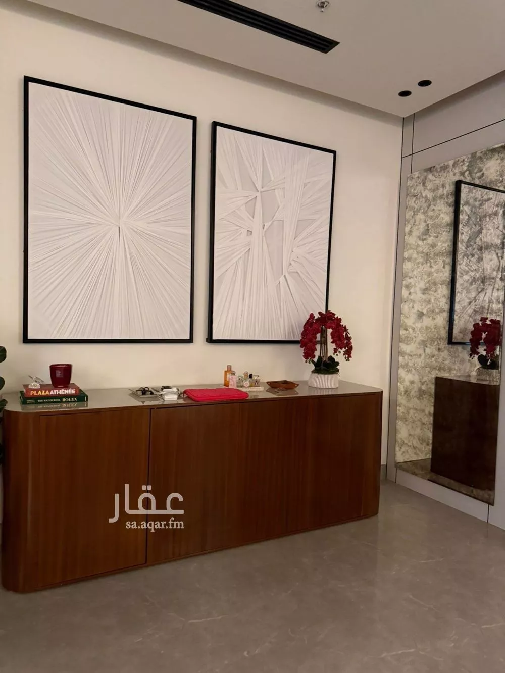 شقة 3 غرف في الملقا 16