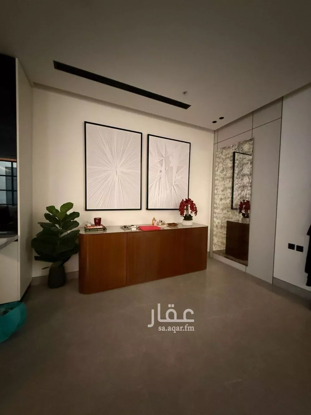 شقة 3 غرف في الملقا 10