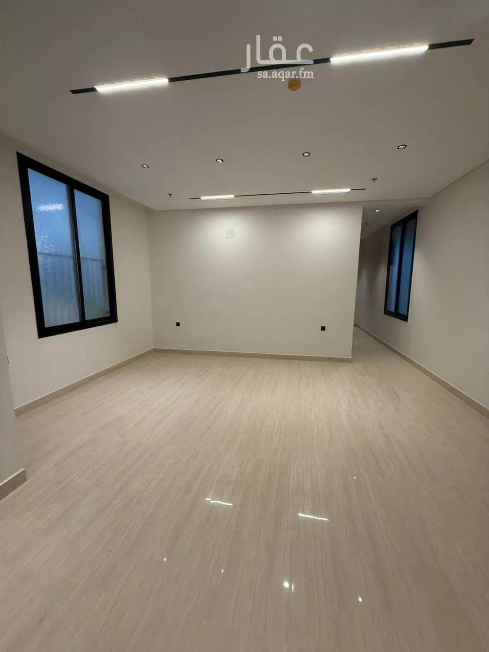 شقة 5 غرف في المهدية 12