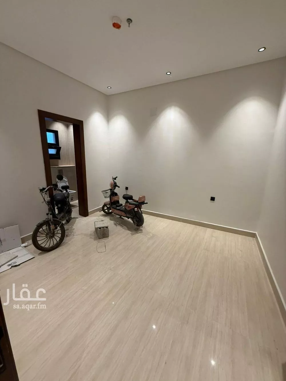 شقة 5 غرف في المهدية 16