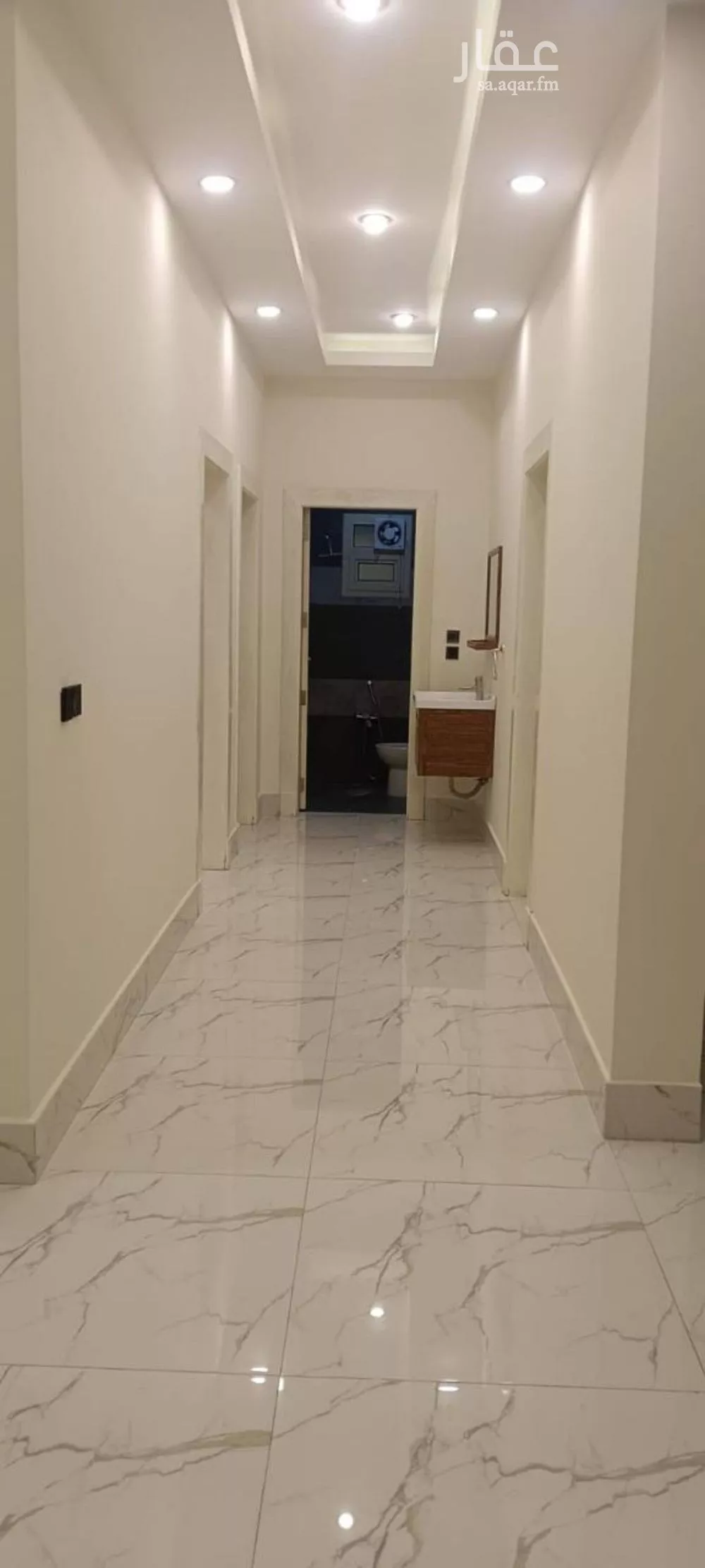 شقة 3 غرف في الملقا 6