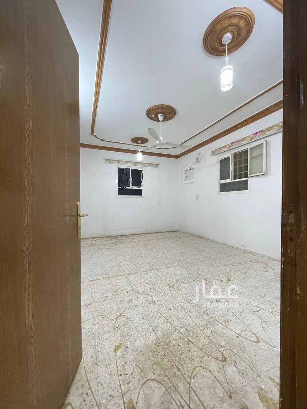 دور 5 غرف في السويدي 11